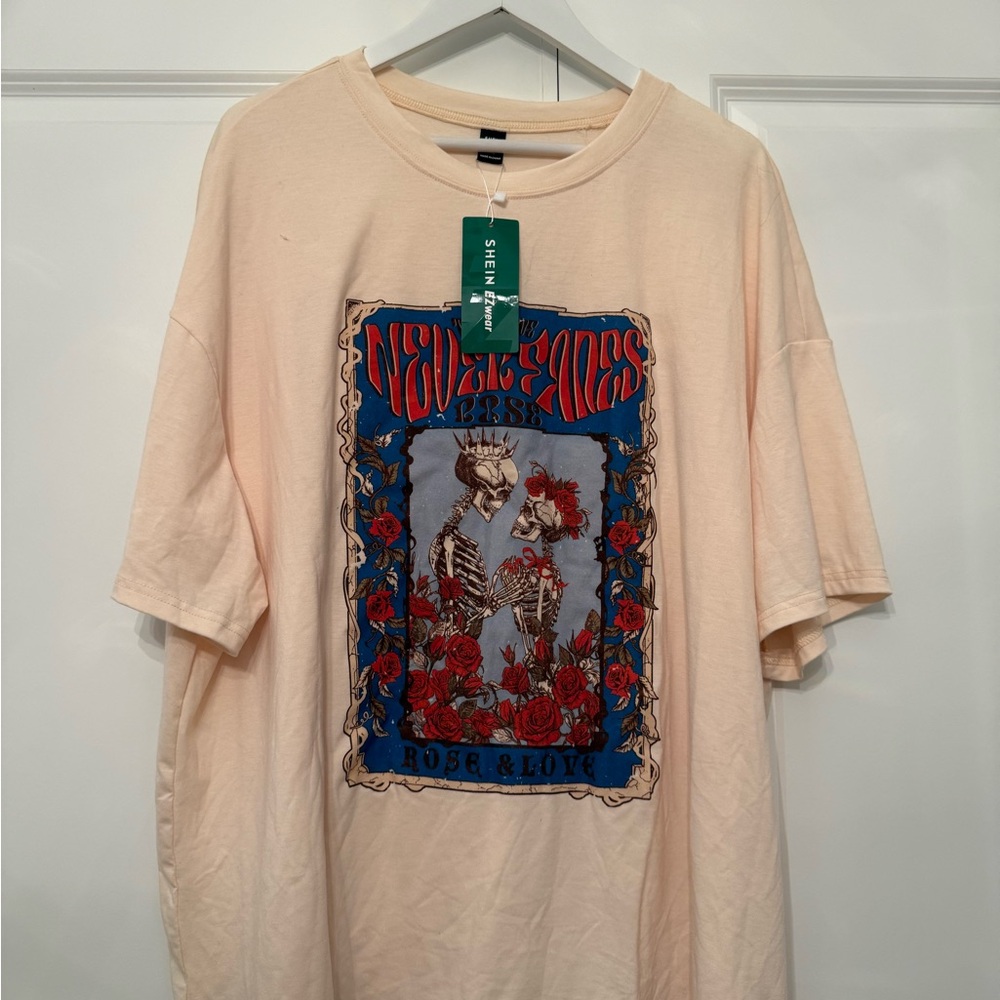 Shein Graphic Rose & Love Skeleton PLUS Tee